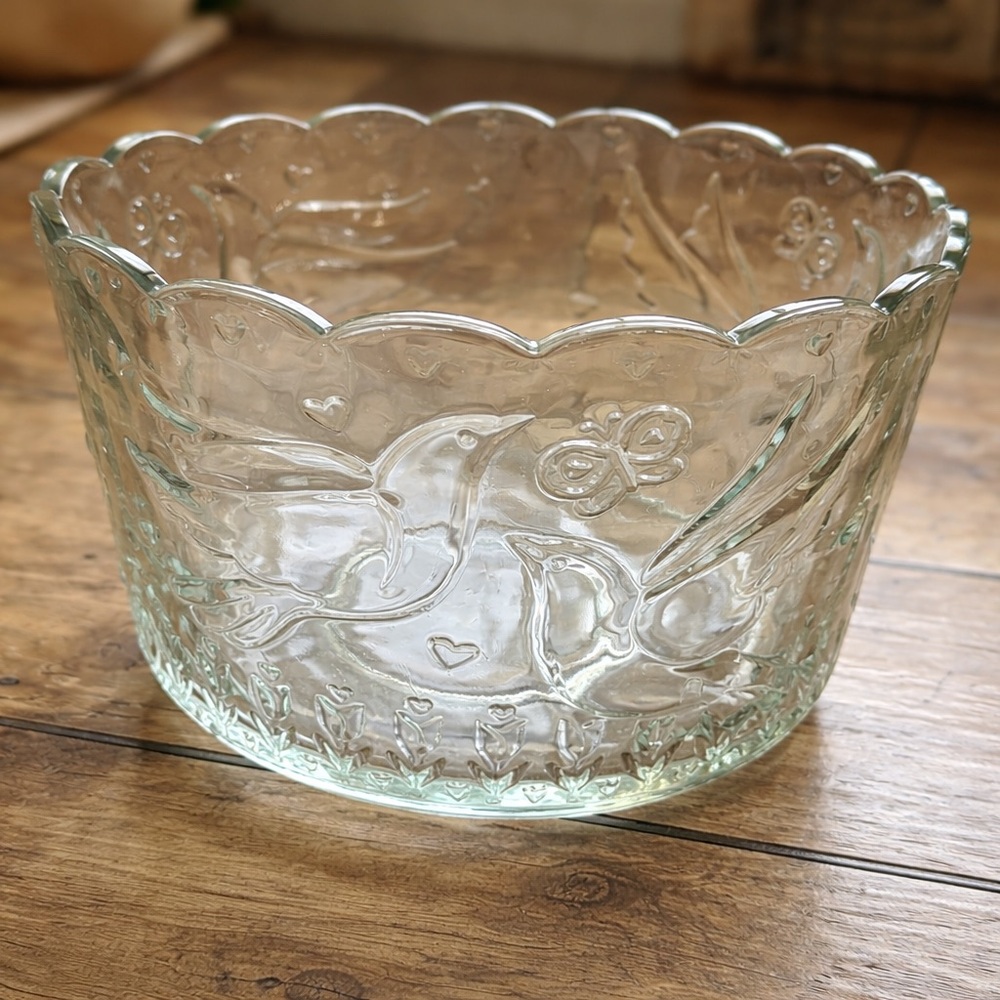 Vintage Colony Crafts Crystal Garden Crystal Salad Bowl  9 in x 8.25" 5.3 lbs